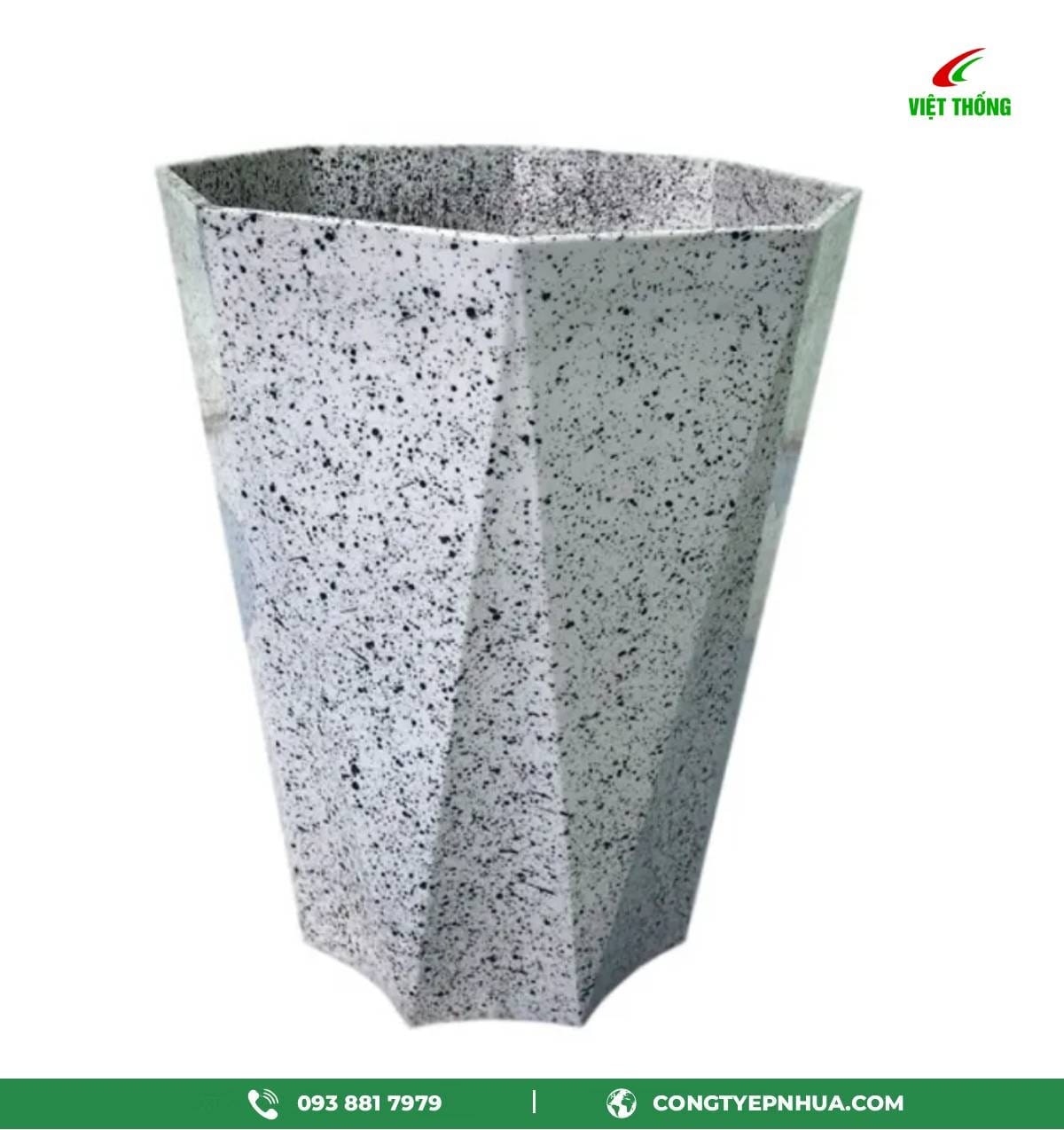 ưu điểm chậu cây nhựa